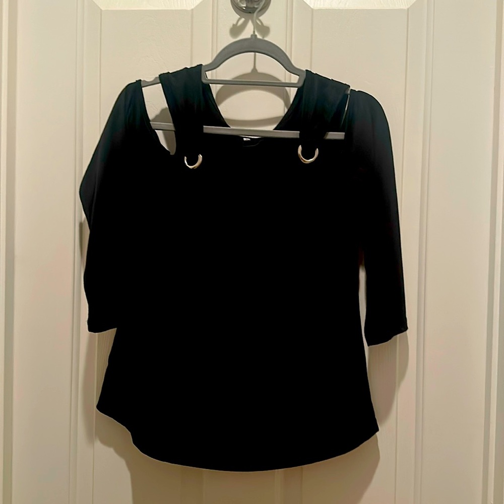 Black lightweight cold-shoulder sexy top silver hardware circles